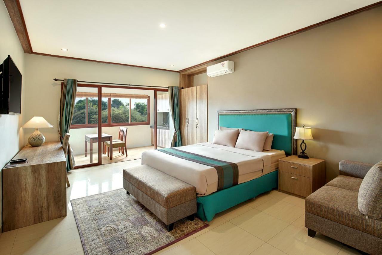 Puri Sabina Bed & Breakfast Jimbaran Exterior foto